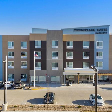 Towneplace Suites By Marriott Hays Dış mekan fotoğraf