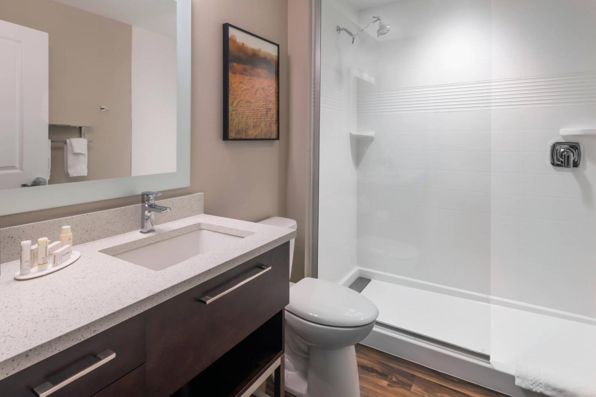 Towneplace Suites By Marriott Hays Dış mekan fotoğraf